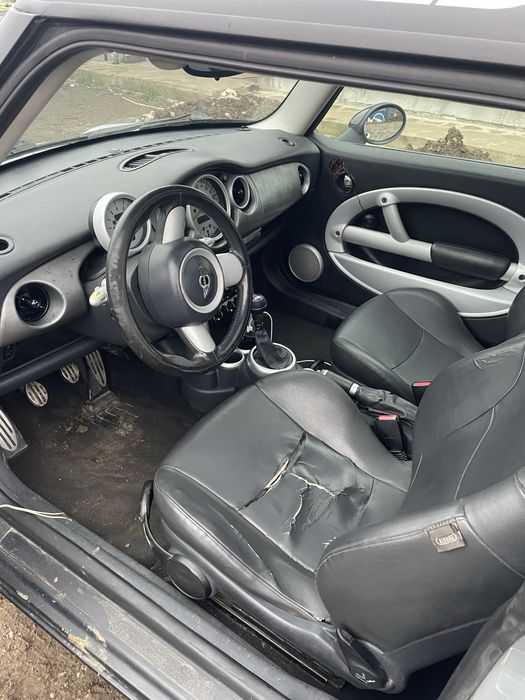 Vand Mini Cooper R50 1.6 benzina