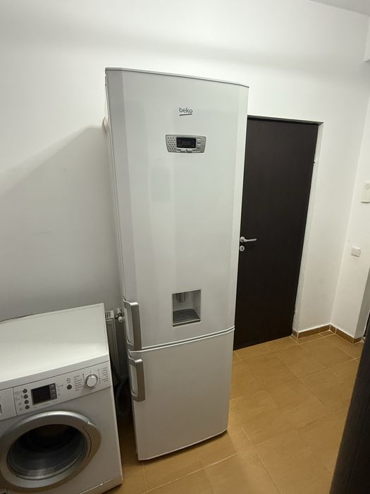 Vand frigider Beko si masina de spalat Bosch