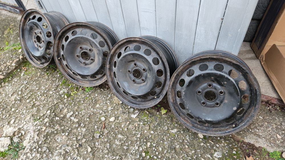 Железни джанти 16" от пасат B 5.5