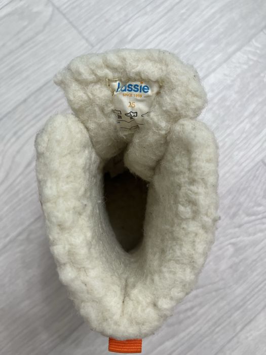 Зимние ботинки для девочки Lassie