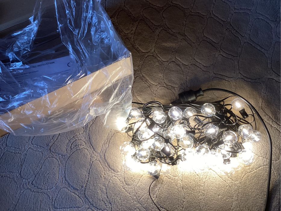 Ghirlanda luminoasa 30 metri/34 becuri led + 3 becuri led rezerva