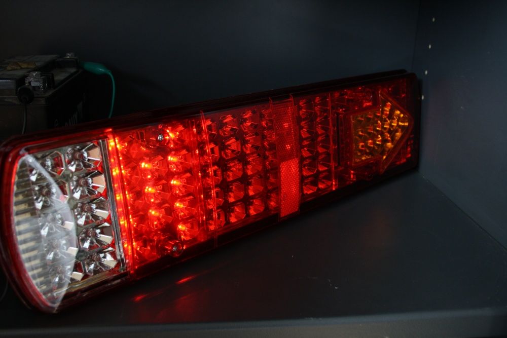 LED стопове за камиони , ремаркета , бусове и други 12 волта