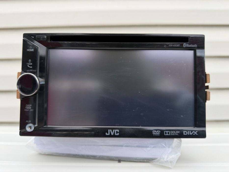 Мултимедия JVC 2DIN – Bluetooth, USB, DVD, отлично състояние