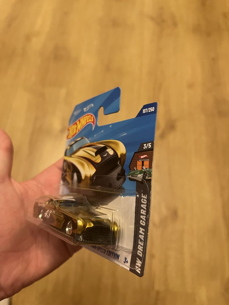 Hot wheels super treasure hunt