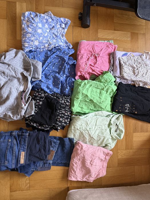 Голям лот дрехи за бременни