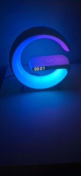 Lampă de veghe multicolora