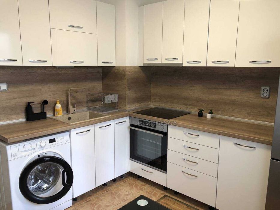 Дава се под наем Двустаен апартамент в Пловдив, Кършияка - 80 кв.м за 375 € - Снимка #3