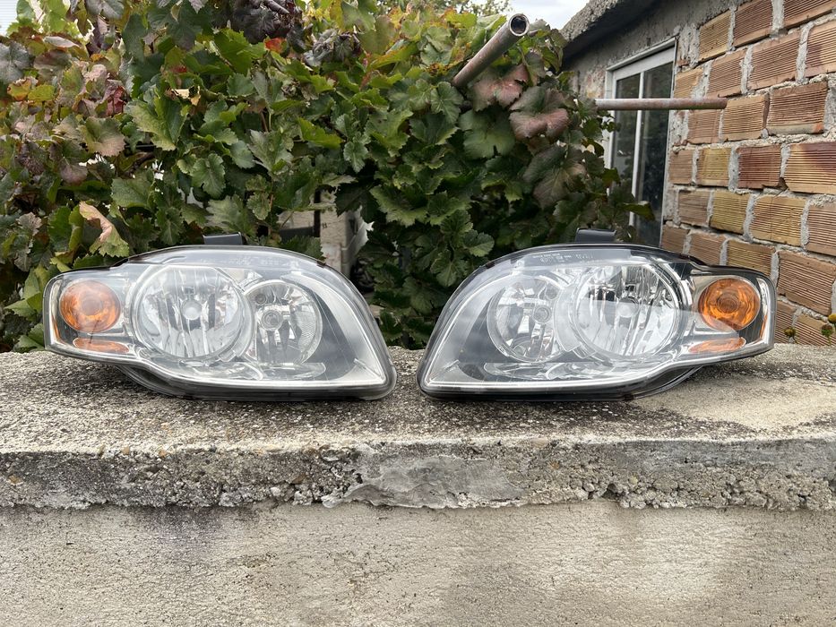 Фарове за Audi A4 B7 комплект