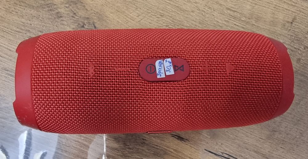 Блутут колонка JBL CHANGE 3