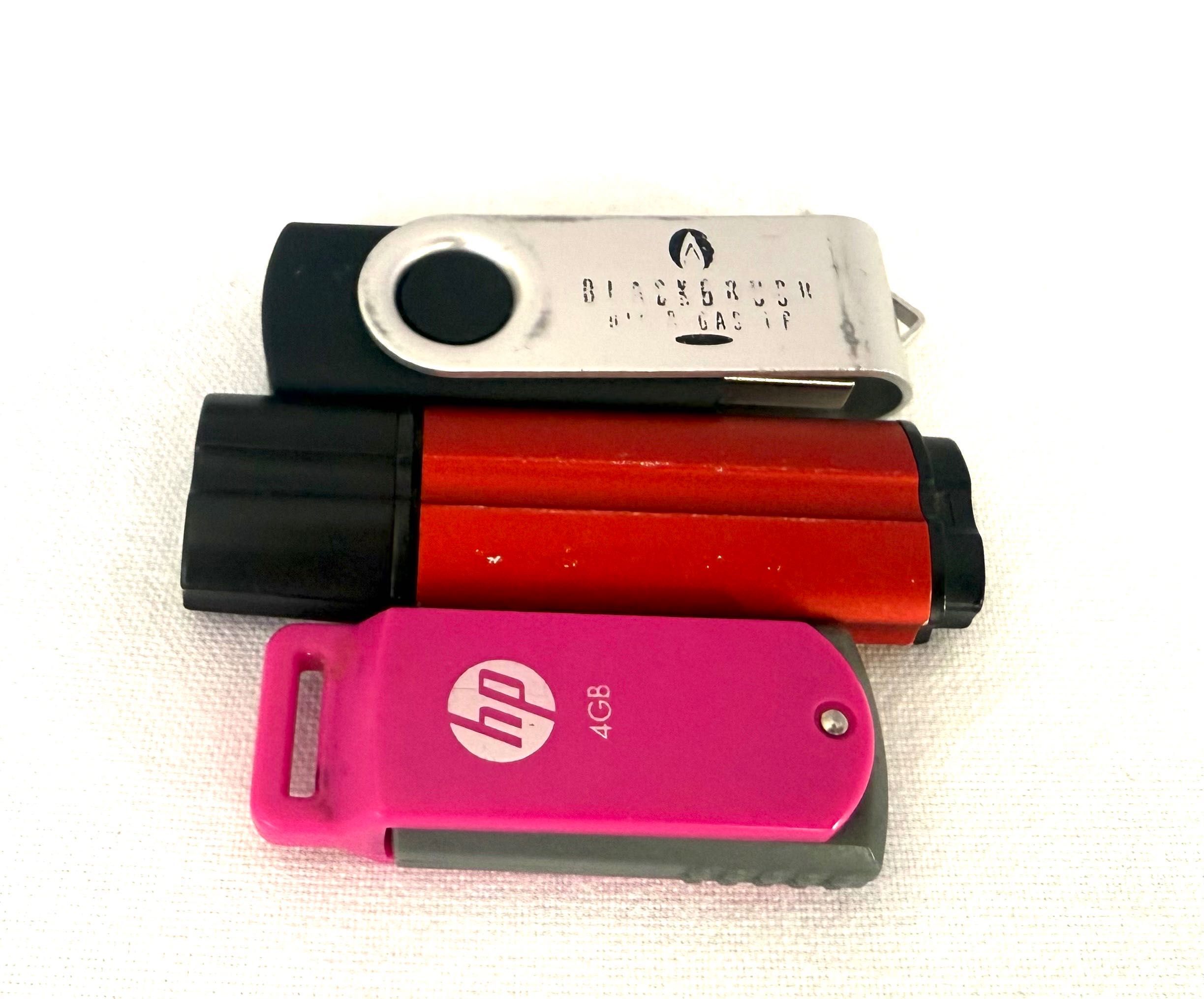 3 х Капацитет 4GB USB Памет Преносима Flash Флашка