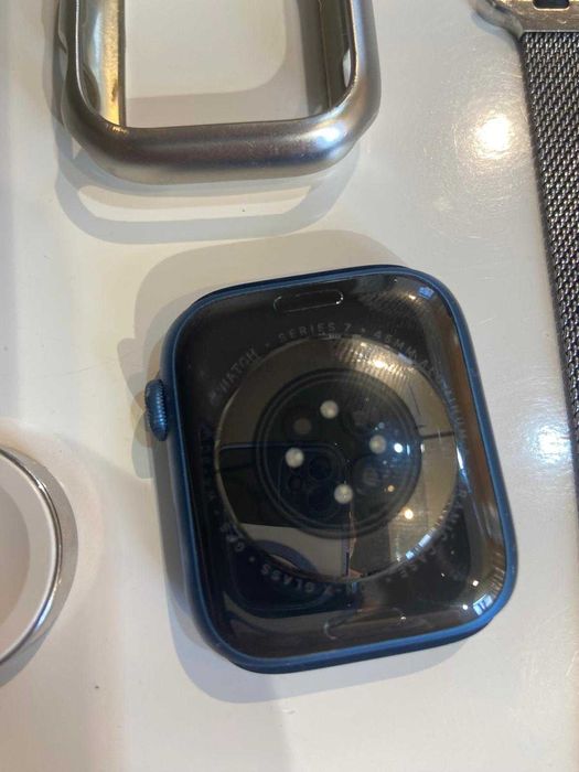 Vând ceasuri Smartwatch Apple seria 5 si 7