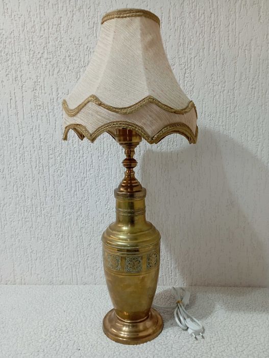 Комплект от две много големи старинни месингови лампи - лампа