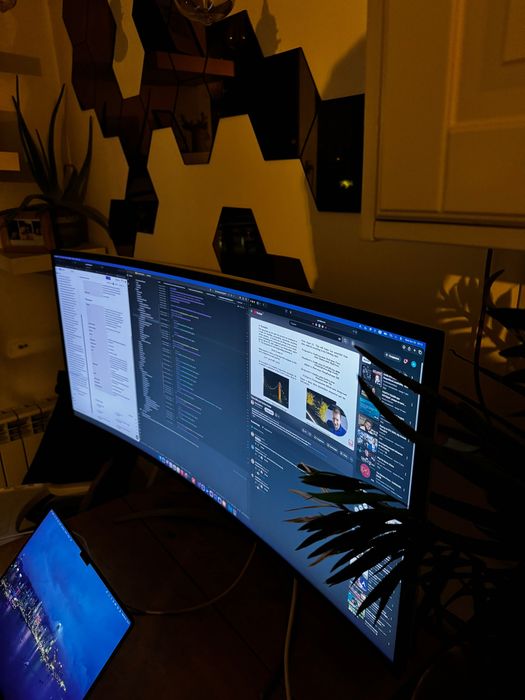 Монитор LG 5K2K, 40", IPS Curved, 72Hz, 21:9