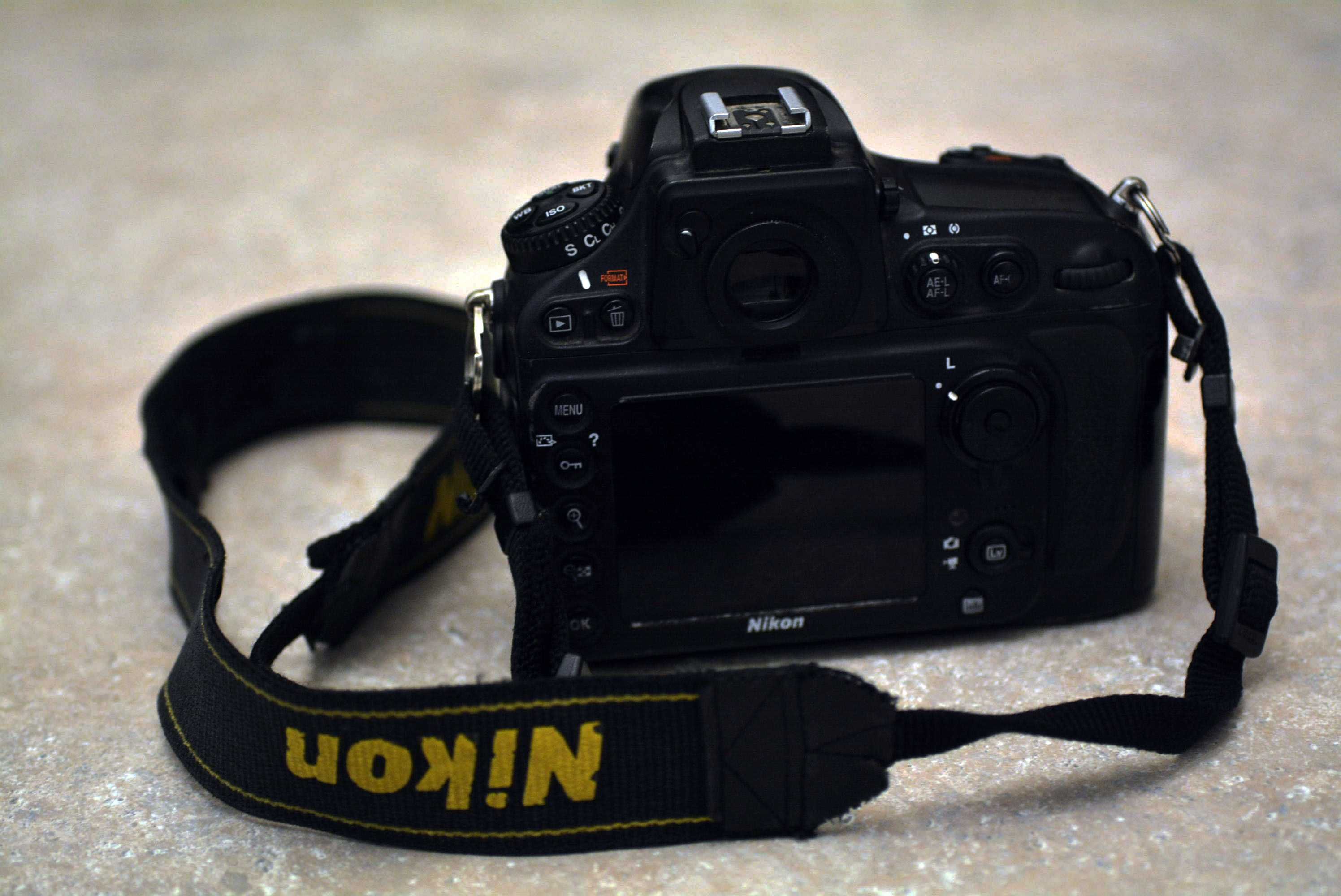 Nikon D800 full-frame, body