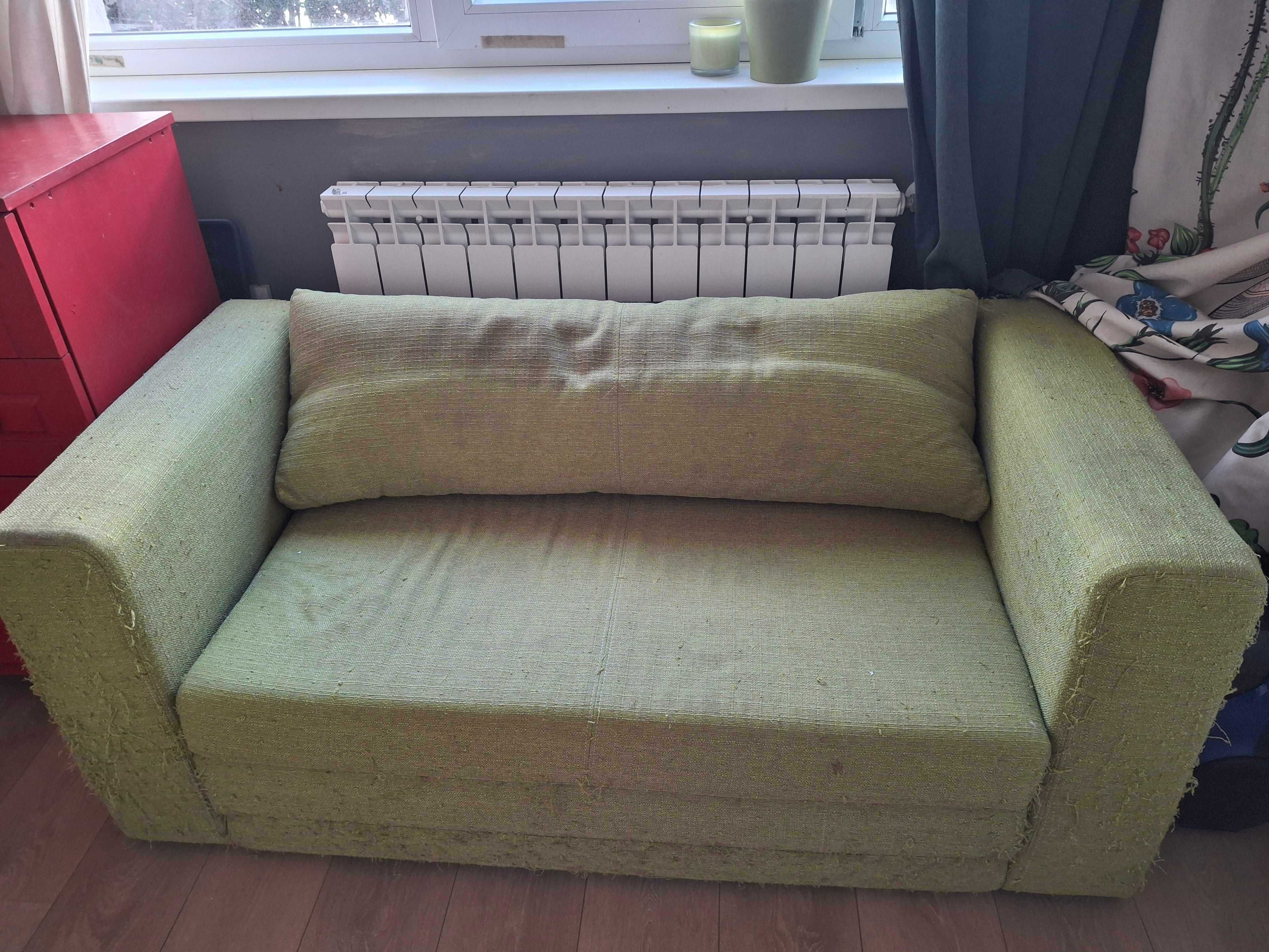 Разтегателен двуместен диван IKEA