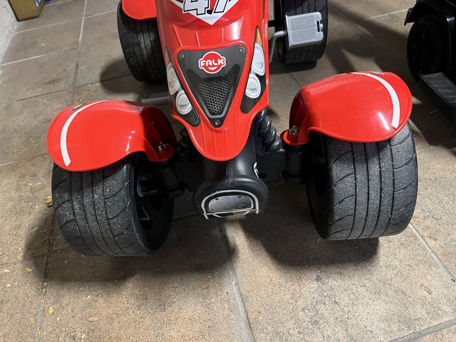Детско АТВ с педали Falk atv