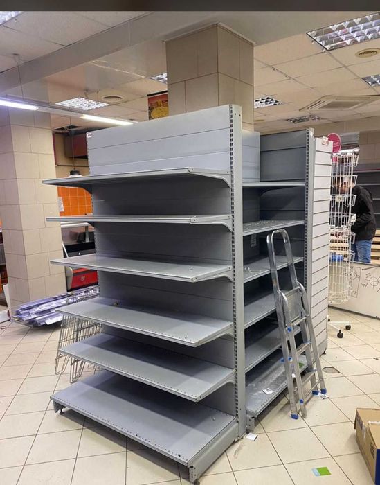 Стеллаж витрина магазин супермаркет железные полка остравные