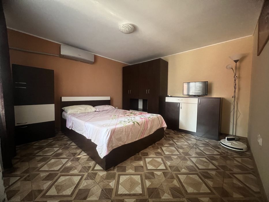 Inchiriez casa in Navodari