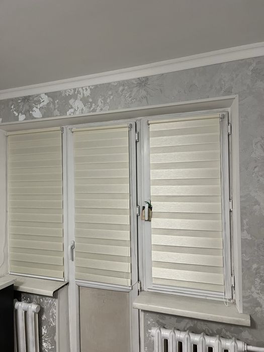 Установка ролл штор и жалюзий