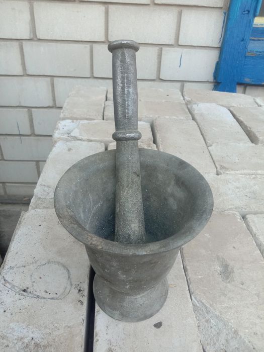 Продам большую    Ступку