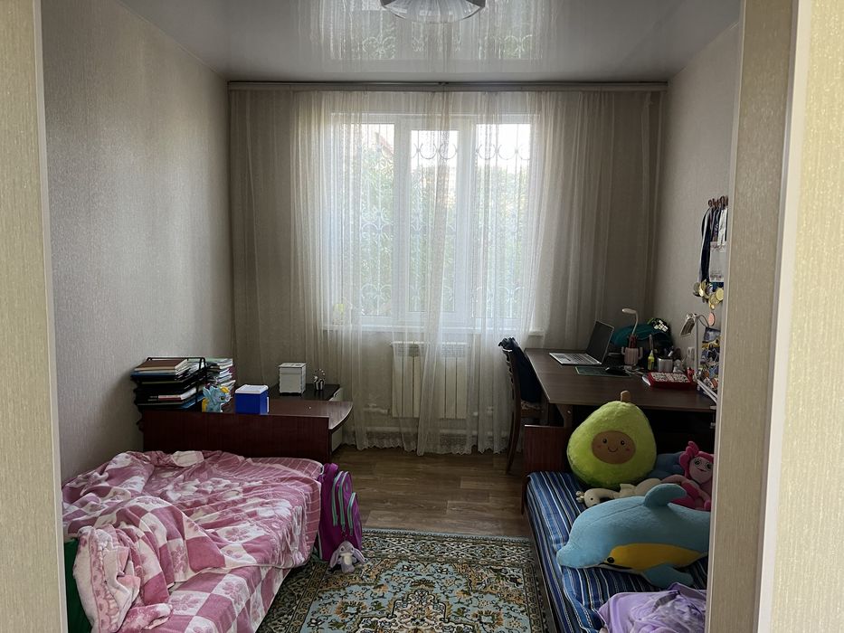 ховли сотилади  ваенгарадок  6. соток  бакавой. 2. корпус
