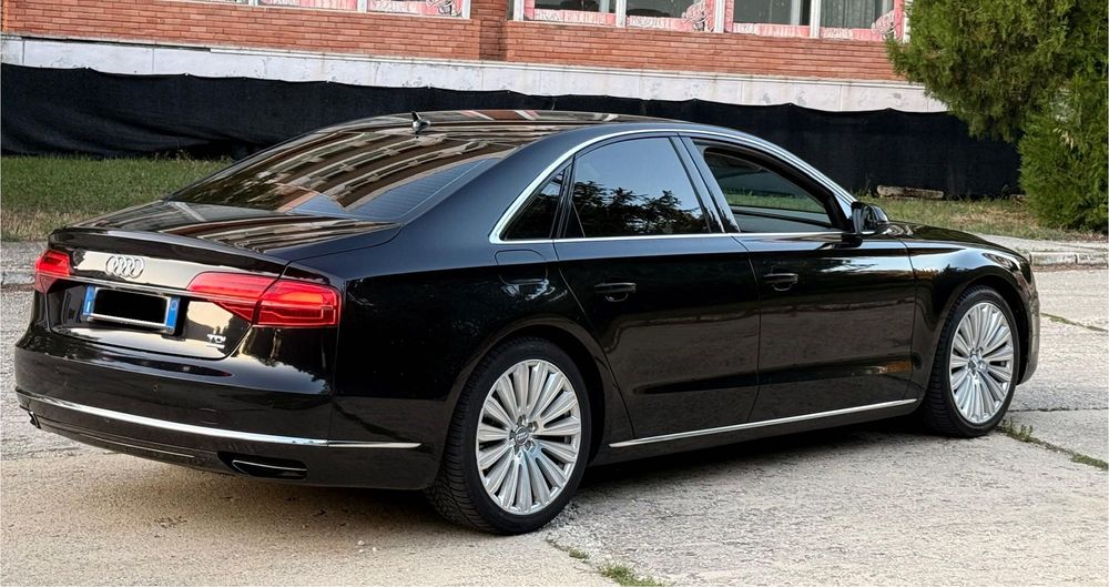 Audi A8 3.0 Tdi quattro 258 cai