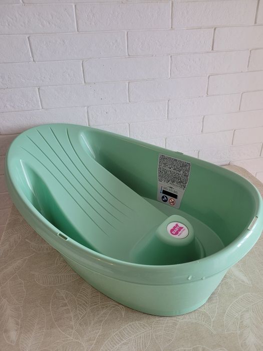 Ванночка детская с горкой и термометром. Ванна для купания реб