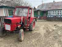 Tractor U550 în stare bună de funcționare – Gata de treabă!