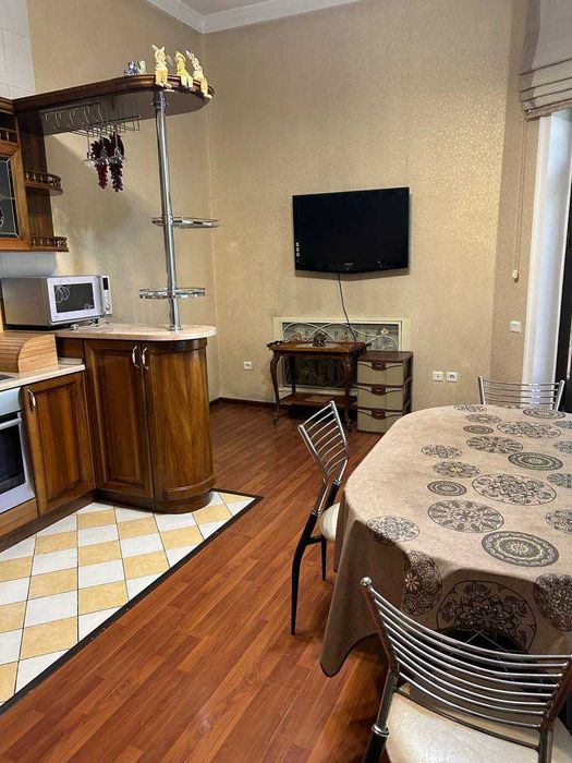 Сдается уютный 5 ком. дом на Дархан! Мирзо Улугбекский