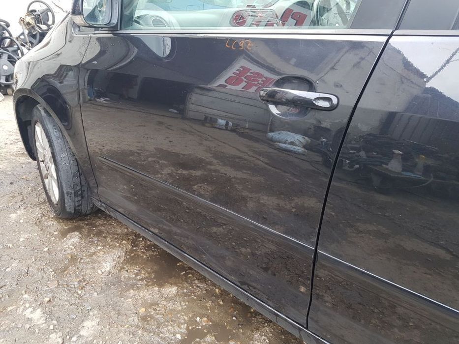 Prag / Praguri Metal Stanga VW Golf 5 Plus 2004 - 2008 Cod Culoare LC9Z