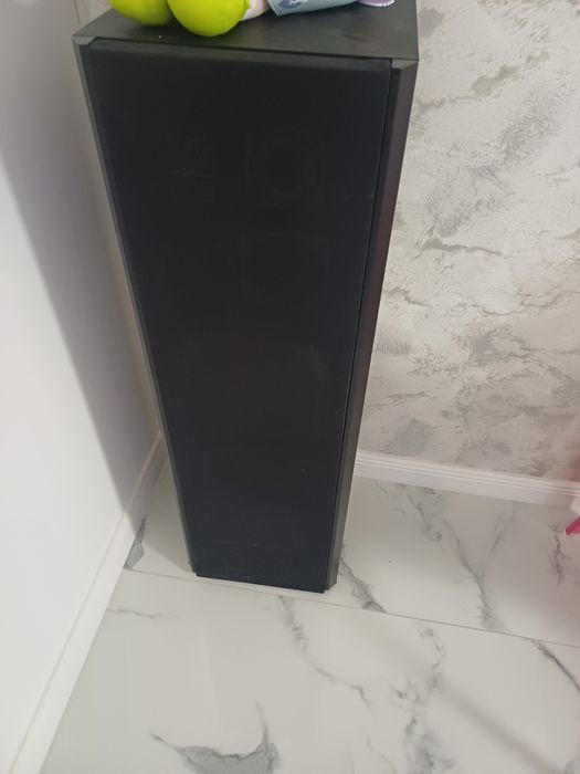 Vând boxe sharp 2 perechi