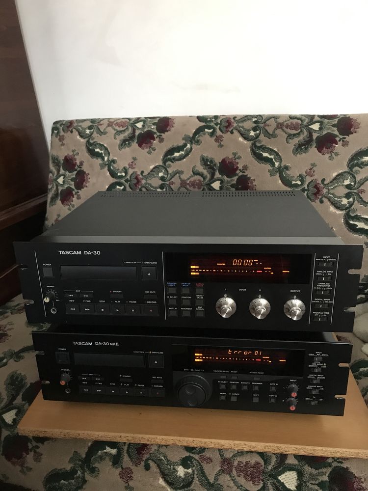 DAT Tascam DA-30 piesă rară - muzică, colecție