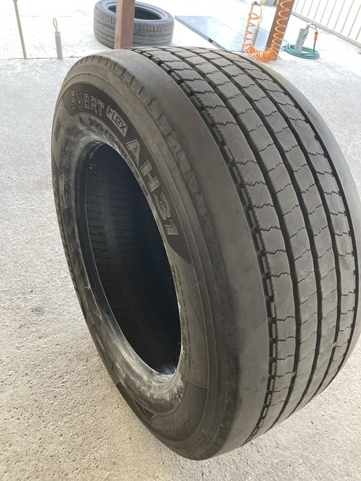 Гума за камион 355-50-22.5