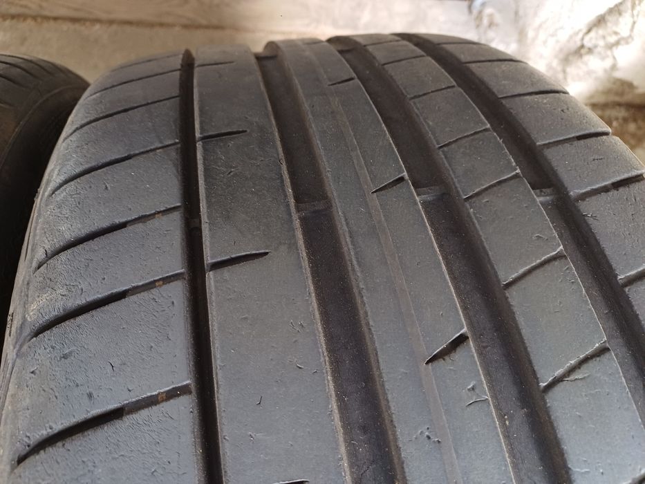 Гуми 235/40/18 Гудиар