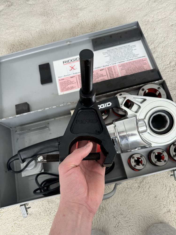 Filiera electrica ridgid de vanzare