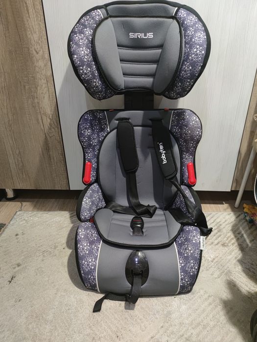 Продам автокресло детское