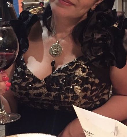 Платье б/у в отличном состоянии