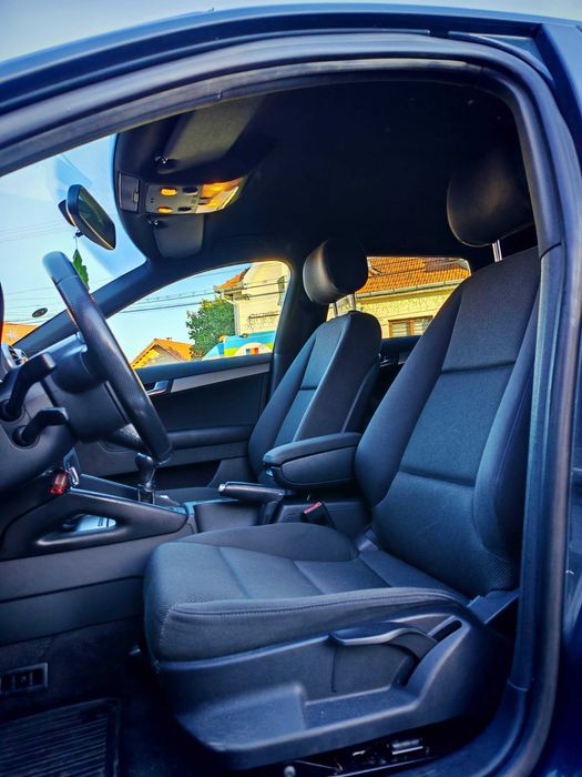 Audi A3 2010 2.0 TDI bi-xenon LED