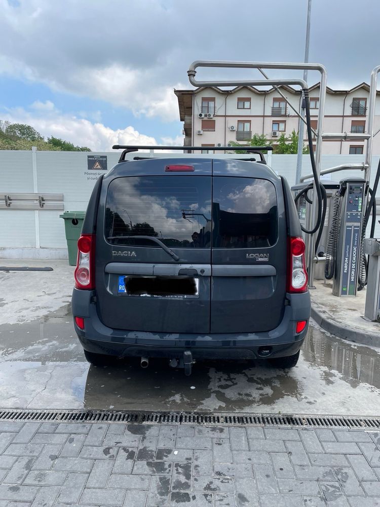 Vand Dacia Logan mcv 1.6 benzina cu instalatie gpl