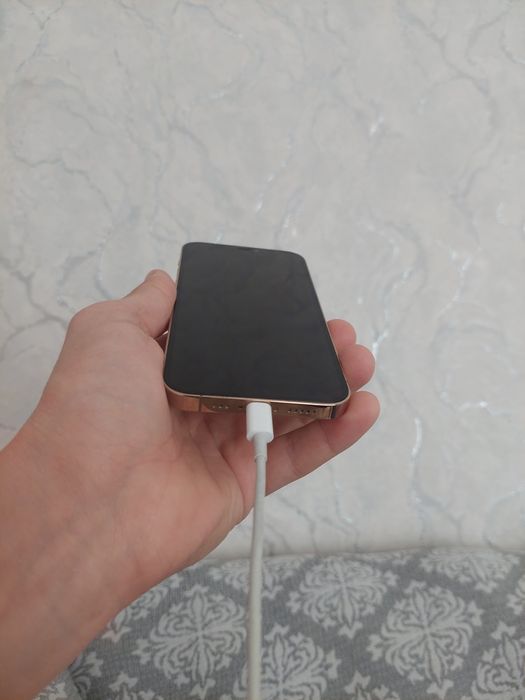 Iphone 12pro 256 ayfon