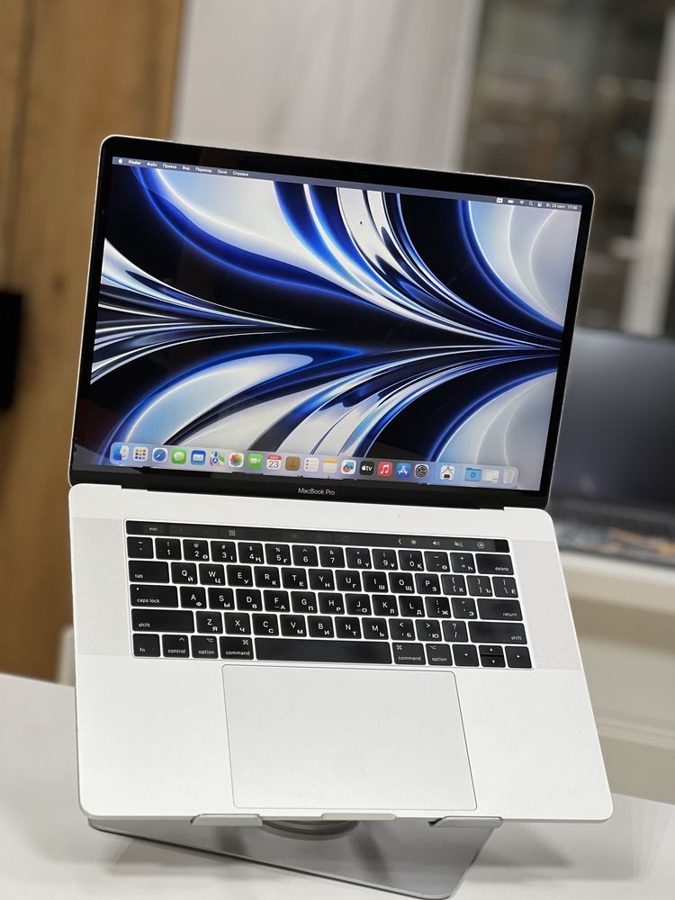 MacBook Pro Touchbar | Core i7 | ОЗУ 16Gb