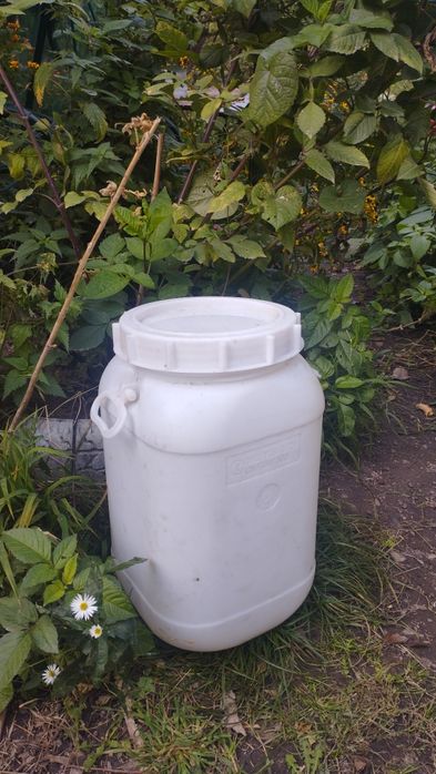Продам бочки 30л