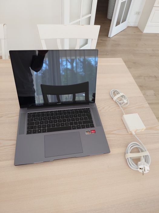 Huawei MateBook 16 R7 5800H Mate Book Laptop Notebook