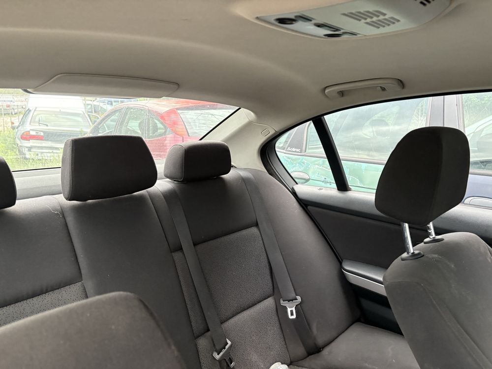 BMW 320d на части