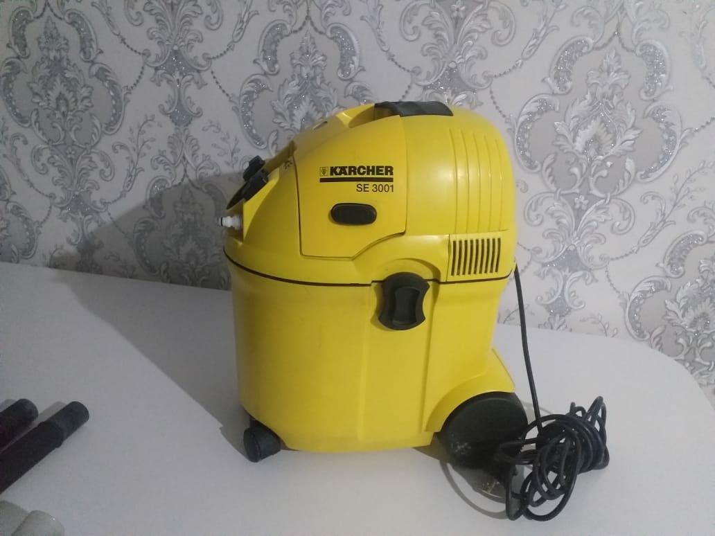 Продам  моющий пылесос для химчистки KARCHER