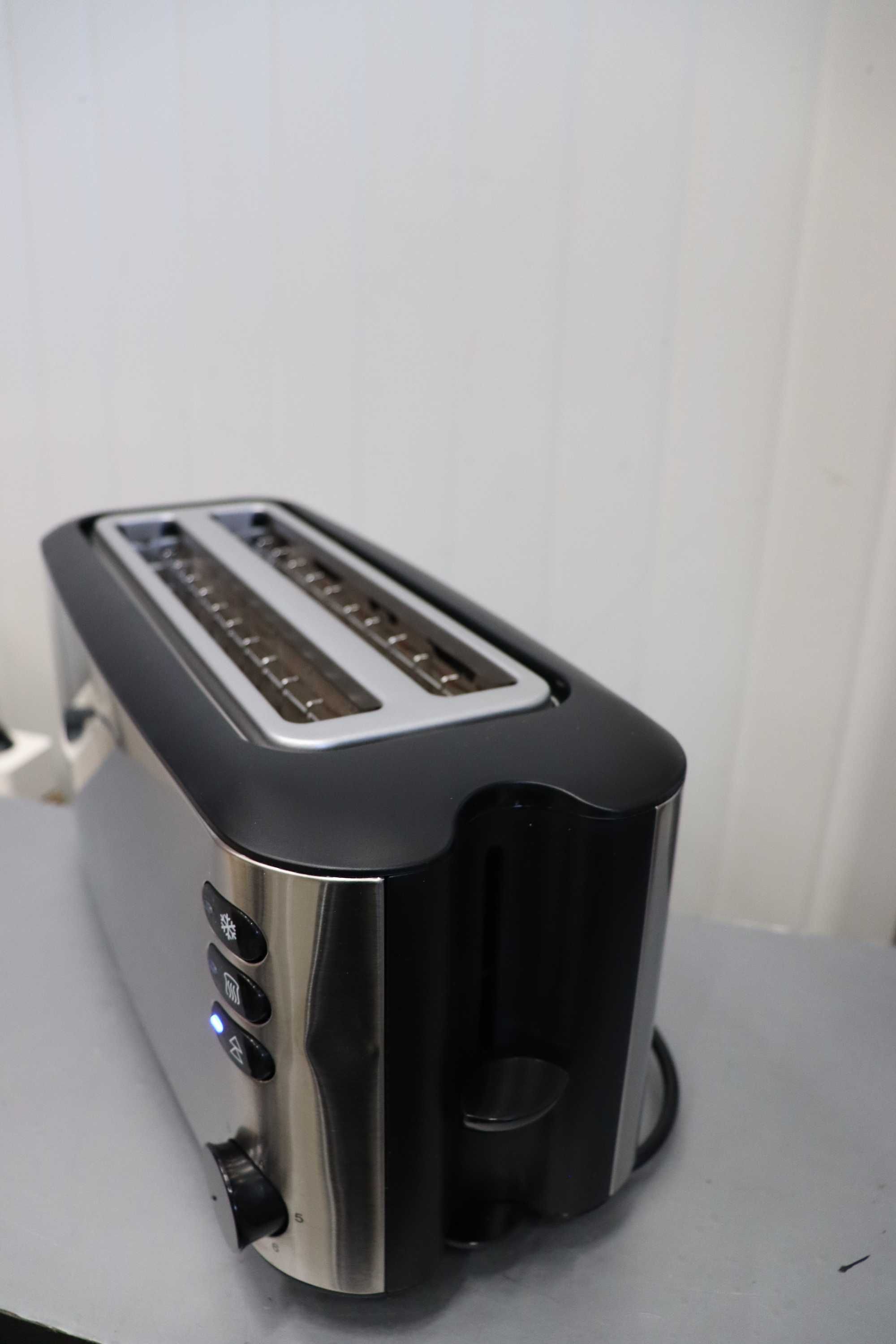 Severin 2509 Автоматичен тостер с 4 филии и дълъг отвор, 1400W