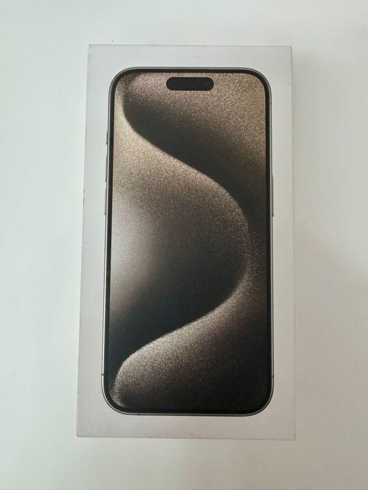 iPhone 15 PRO Natural Titanium