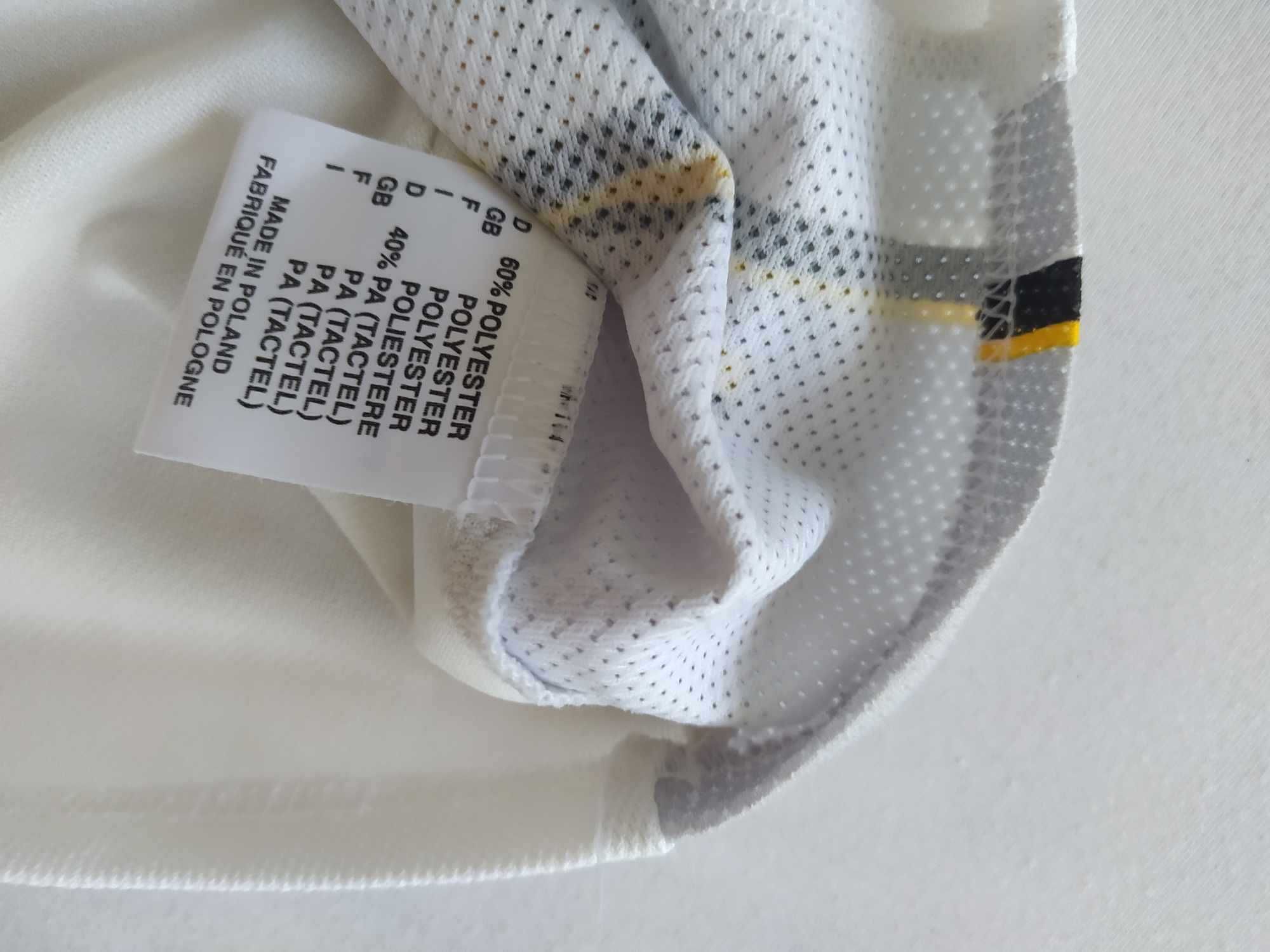 Спортни къси панталони и тениски Adidas, Asics