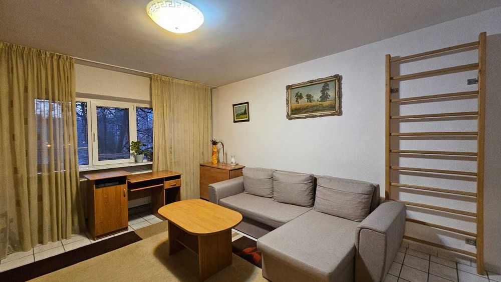 Apartament 3 camere de inchiriat - zona MALL VITAN