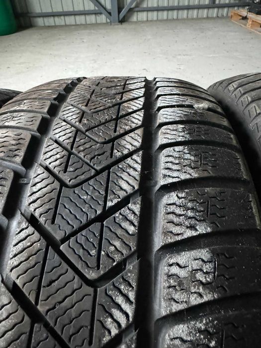 Set Anvelope 275/45 R20 | 305/40 R20 PIRELLI SCORPION WINTER RUNFLAT